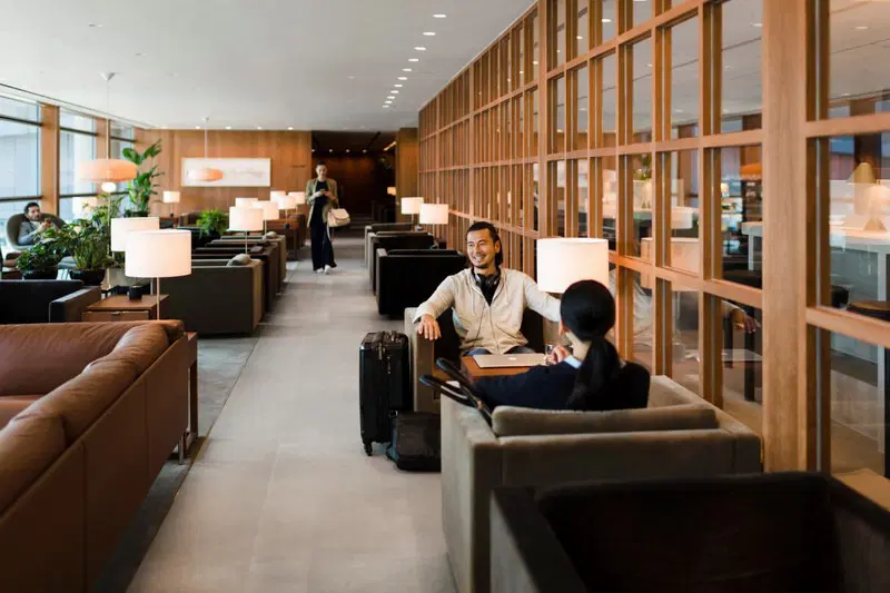 The Bridge | Business Class Lounge